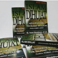 Islam Dihujat : Menjawab Buku The Islamic Invasion